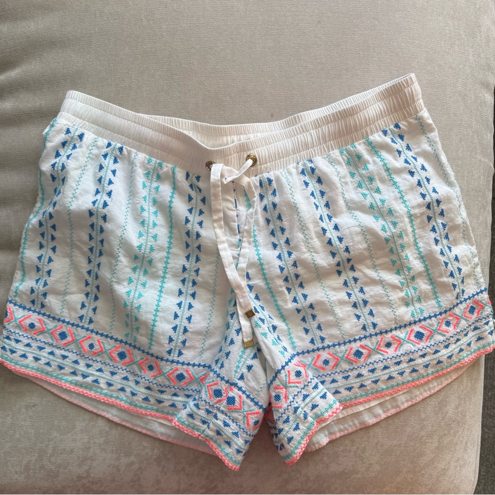 Lilly Pulitzer Katie Short Aztec print Sz m